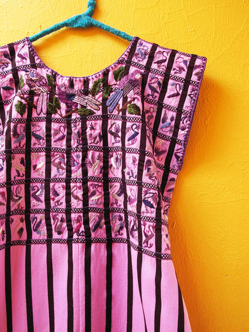 グアテマラ手織り民族衣装鳥刺繍ウィピルワンピース*オーキッド