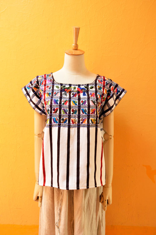 ウィピル 刺繍 グァテマラ 民族衣裳-