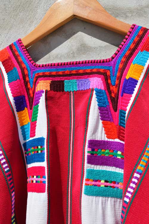 SALE】30%offメキシコ刺繍ウィピル*オクスチュック/赤/民族衣装/oxchuc